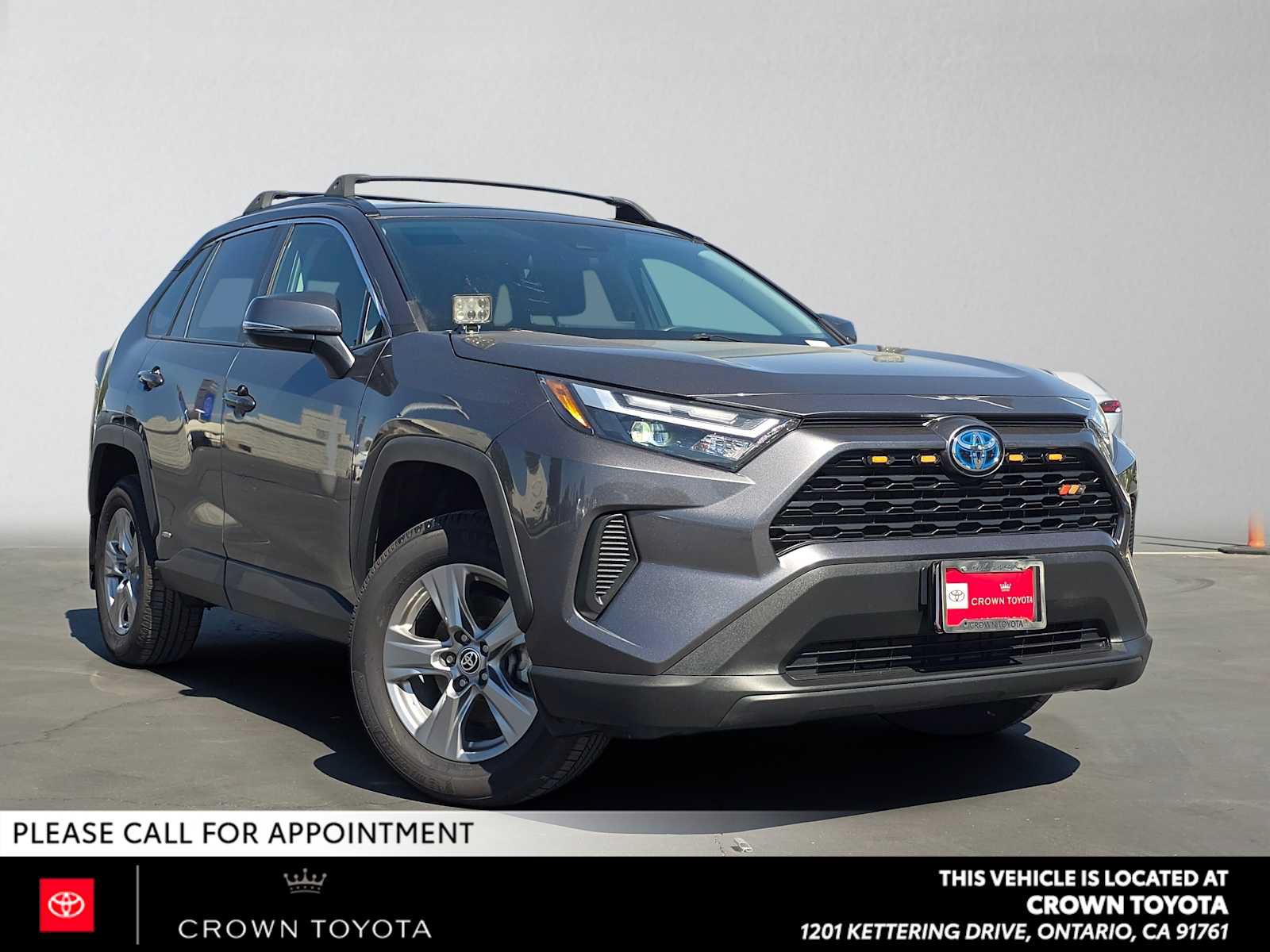 Used 2024 Toyota RAV4 LE AWD/4WD image 1