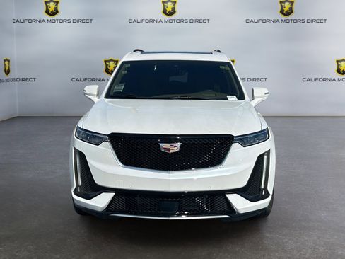 Used 2022 Cadillac XT6 Sport w/ Platinum Package AWD/4WD image 8