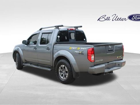 Used 2017 Nissan Frontier Desert Runner RWD image 7