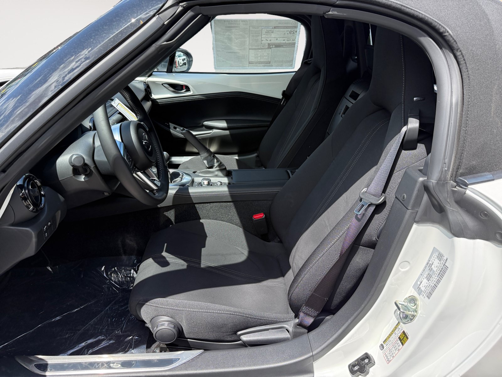 New 2026 MAZDA MX-5 Miata Club w/ Interior Package RWD image 10