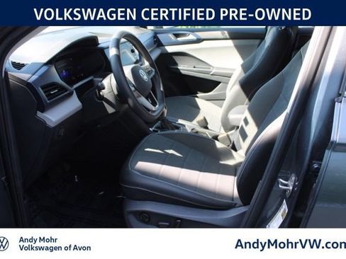 Used 2023 Volkswagen Taos SE FWD image 15