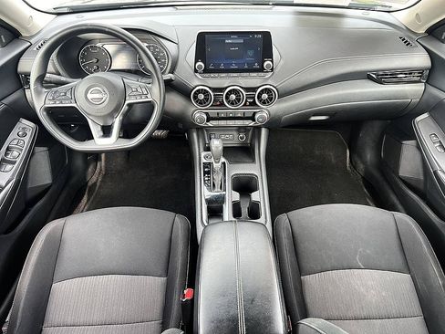 Certified 2025 Nissan Sentra SV FWD image 18