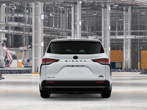 New 2026 Toyota Sienna XLE Woodland Edition AWD/4WD image 8