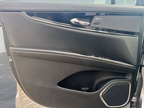 Certified 2023 Lincoln Nautilus Reserve AWD/4WD image 15