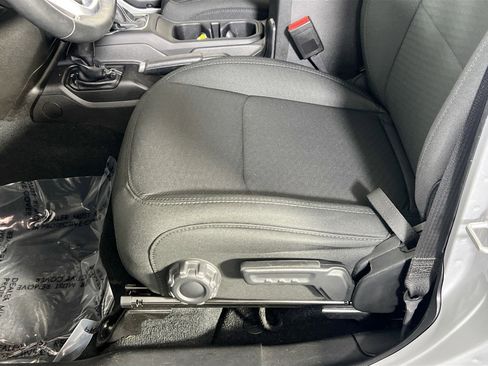 Used 2022 Jeep Wrangler Unlimited Sahara w/ LED Lighting Group image 19