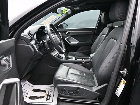 Used 2024 Audi Q3 2.0T Premium AWD/4WD image 9