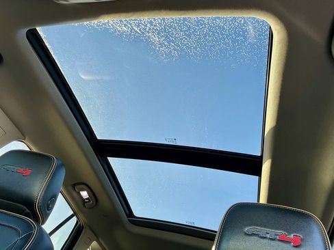 Used 2024 GMC Terrain AT4 w/ Infotainment Package II image 39