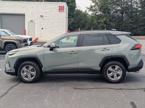 Used 2023 Toyota RAV4 XLE w/ Convenience Package FWD image 4