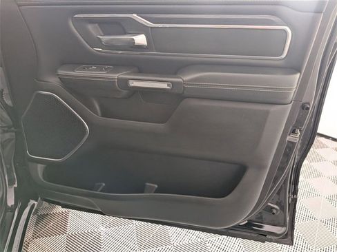 Used 2024 RAM 1500 Laramie image 35