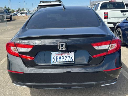 Used 2022 Honda Accord LX image 6