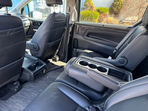 Used 2023 Honda Odyssey Elite image 13