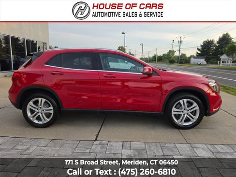 Used 2016 Mercedes-Benz GLA 250 4MATIC image 3
