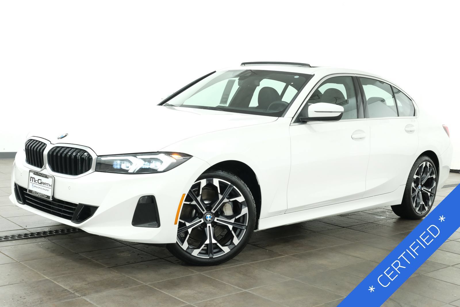 Used 2025 BMW 330i xDrive Sedan w/ Premium Package AWD/4WD image 1