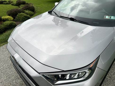Used 2020 Toyota RAV4 XLE w/ Convenience Package AWD/4WD image 90