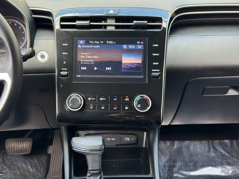 Used 2022 Hyundai Tucson SEL FWD image 21