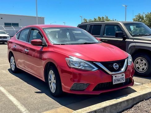 Used 2019 Nissan Sentra SV FWD image 1
