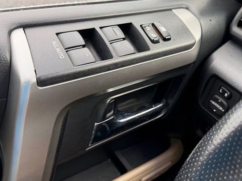Used 2014 Toyota 4Runner Limited AWD/4WD image 21