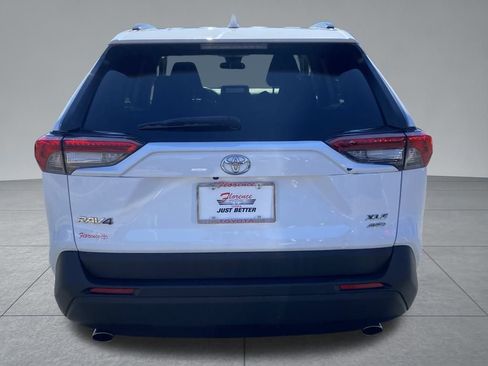 Used 2023 Toyota RAV4 XLE image 12