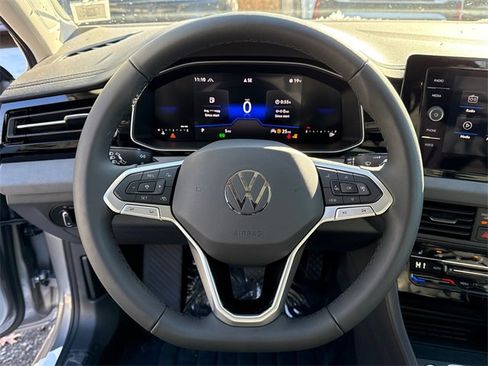 New 2026 Volkswagen Jetta SE image 11