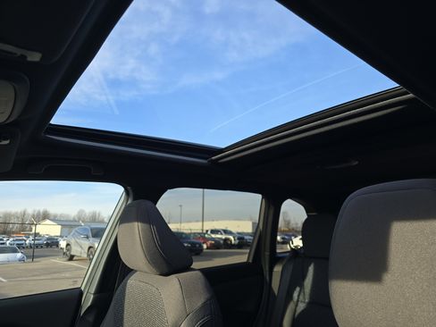 New 2026 Subaru Forester Premium image 9