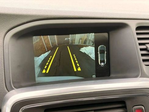 Used 2017 Volvo S60 T5 Dynamic w/ Vision Package AWD/4WD image 33