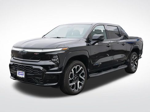 Used 2024 Chevrolet Silverado EV RST image 10