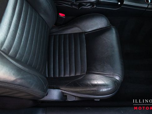 Used 2003 Ford Thunderbird RWD image 29