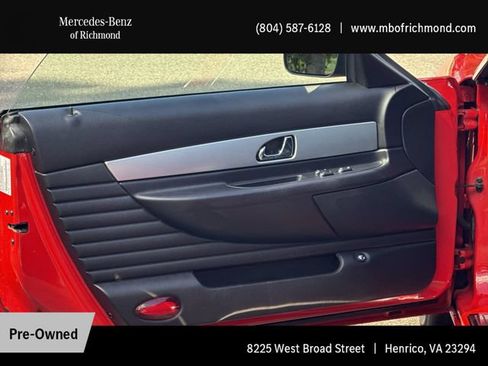 Used 2005 Ford Thunderbird RWD image 12