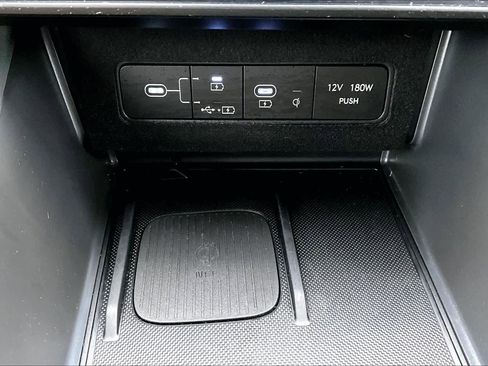 Used 2025 Hyundai Sonata Limited image 34