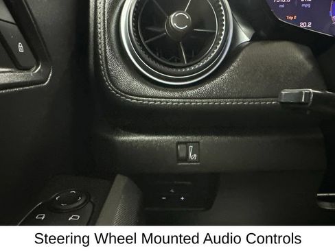 Used 2024 Chevrolet Colorado LT AWD/4WD image 42