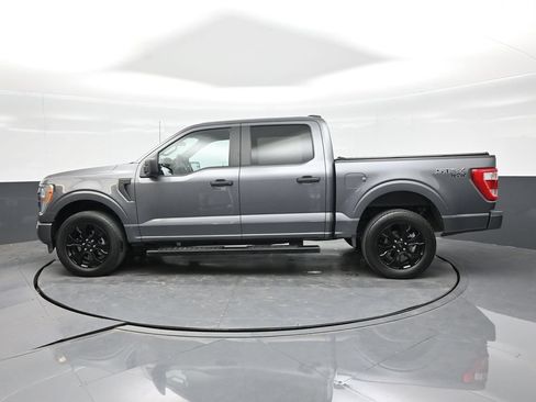 Certified 2022 Ford F150 XL w/ STX Black Appearance Package AWD/4WD image 19