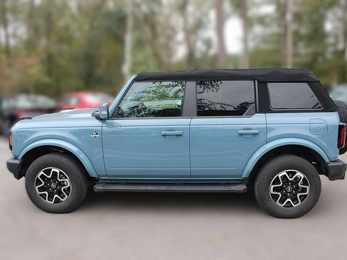 Used 2022 Ford Bronco Outer Banks image 5