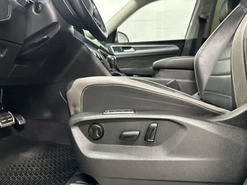 Used 2023 Volkswagen Atlas SEL Premium AWD/4WD image 27