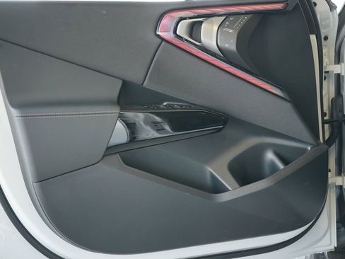 New 2026 BMW X3 xDrive30 w/ Premium Package image 9