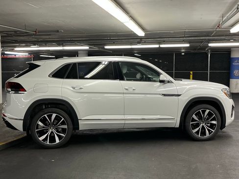 New 2026 Volkswagen Atlas Cross Sport SEL Premium R-Line AWD/4WD image 41