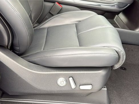 New 2025 Lincoln Navigator L Reserve w/ Jet Appearance Package image 9