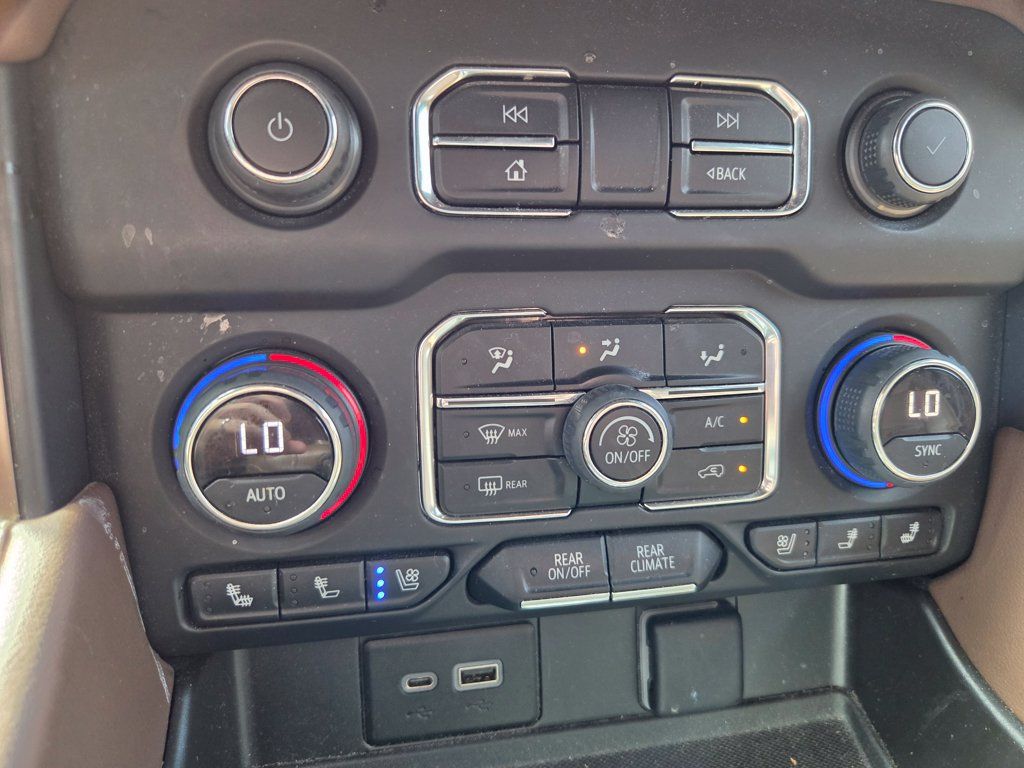 Used 2022 Chevrolet Tahoe High Country AWD/4WD image 18