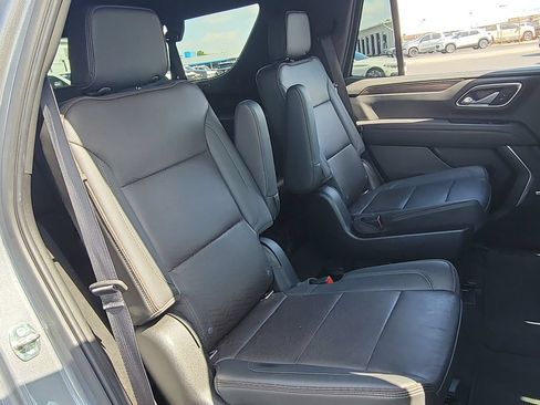 Used 2021 Chevrolet Tahoe High Country w/ Premium Package AWD/4WD image 28