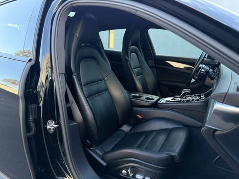 Used 2018 Porsche Panamera 4S image 30