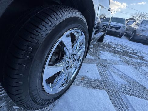 Used 2012 Cadillac SRX Luxury image 10