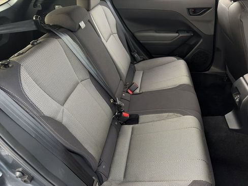 Used 2024 Subaru Crosstrek 2.0i Premium image 23