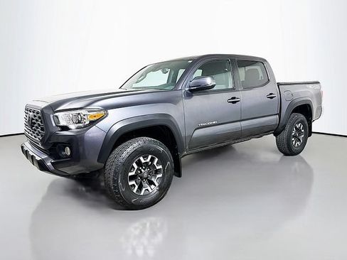 Used 2021 Toyota Tacoma TRD Off-Road AWD/4WD image 3