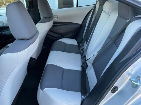 Used 2025 Toyota Corolla LE image 11