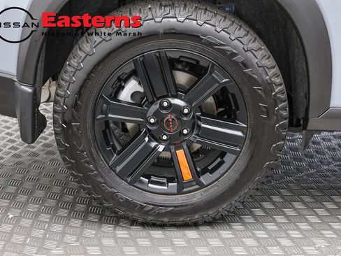 Used 2026 Nissan Rogue SV AWD/4WD image 8