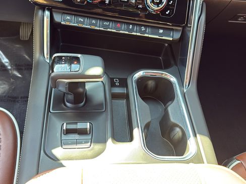 Certified 2024 GMC Sierra 1500 Denali Ultimate image 23