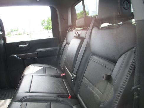 Used 2022 GMC Sierra 2500 Denali w/ Denali Ultimate Package AWD/4WD image 23