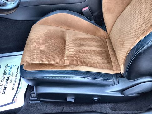 Used 2020 Dodge Challenger R/T w/ Plus Package image 12