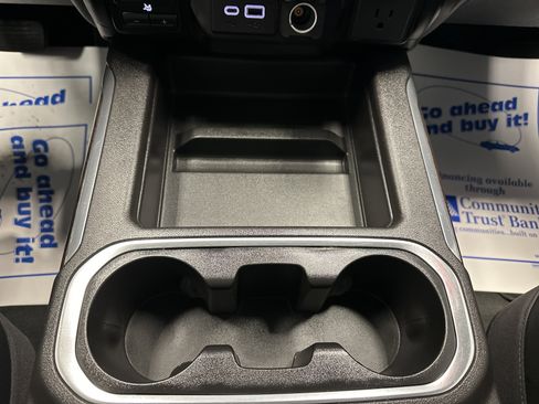 Used 2021 GMC Sierra 1500 SLT w/ SLT Premium Package image 15