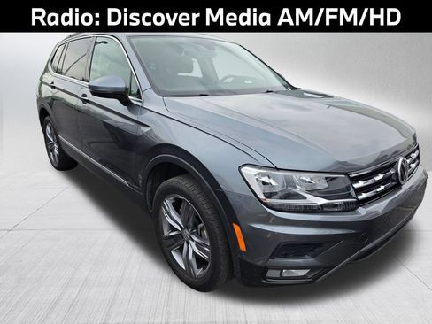 Used 2020 Volkswagen Tiguan SEL AWD/4WD image 4