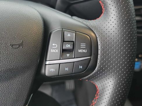 Used 2025 Ford Escape ST-Line w/ Tech Pack #1 FWD image 30
